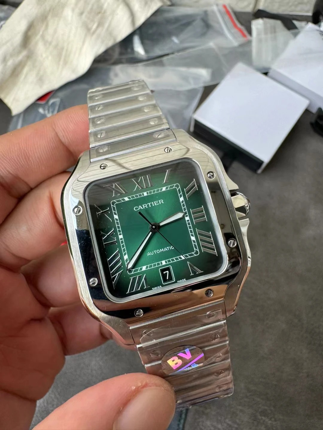 Đồng Hồ Cartier Chế Tác Santos Mặt Xanh Lá Cây Xưởng BV Tặng Dây Da (2) Đồng Hồ Cartier Chế Tác Santos Mặt Xanh Lá Cây Xưởng BV Tặng Dây Da (1)