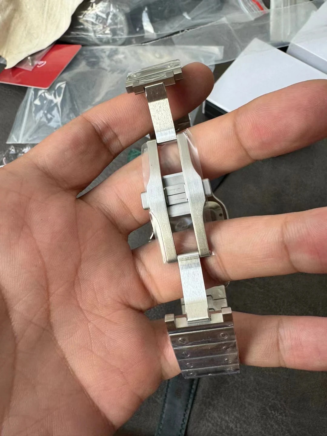 Đồng Hồ Cartier Chế Tác Santos Mặt Xanh Lá Cây Xưởng BV Tặng Dây Da (8) Đồng Hồ Cartier Chế Tác Santos Mặt Xanh Lá Cây Xưởng BV Tặng Dây Da (1)