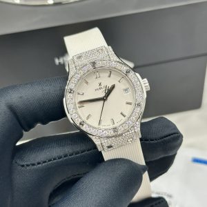 Đồng Hồ Hublot Nữ Chế Tác Đá Moissanite Màu Trắng Máy Pin Thụy Sỹ 33mm (8)