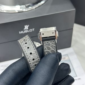 Đồng Hồ Hublot Nữ Chế Tác Đá Moissanite Màu Xám Máy Pin Thụy Sỹ 33mm (6)