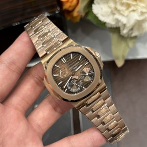 Đồng Hồ Patek Philippe Chế Tác Nautilus 5712 Mặt Chocolate Xưởng GR 40mm (1)