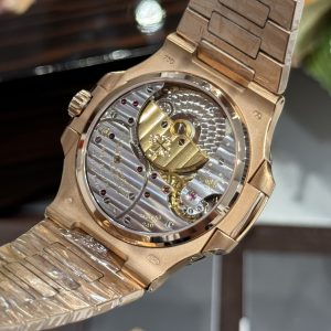 Đồng Hồ Patek Philippe Chế Tác Nautilus 5712 Mặt Chocolate Xưởng GR 40mm (1)