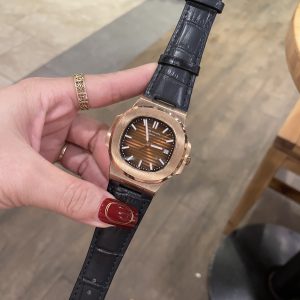Đồng Hồ Patek Philippe Fake Máy Nhật Nautilus 5711 Dây Da Mặt Nâu 40mm (1)