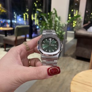 Đồng Hồ Patek Philippe Fake Máy Nhật Nautilus 5711 Mặt Xanh Lá Cây 40mm (10)