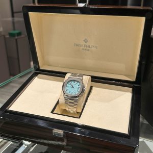 Đồng Hồ Patek Philippe Nautilus 5711 Mặt Số Tiffany Xưởng 3K Factory Replica