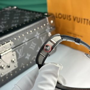 Đồng Hồ Richard Mille Chế Tác RM07 Carbon Đen Dây Cao Su Nữ 32x46mm (9)