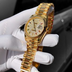 Đồng Hồ Rolex Chế Tác Mặt Đính Đá Moissanite Bọc Vàng 18K Day-Date Xưởng GM 40mm (1)