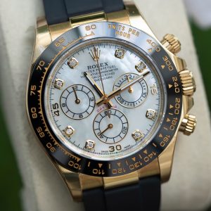 Đồng Hồ Rolex Chế Tác Mặt Xà Cừ Cọc Đá Moissanite Daytona 116518LN Clean 40mm (6)