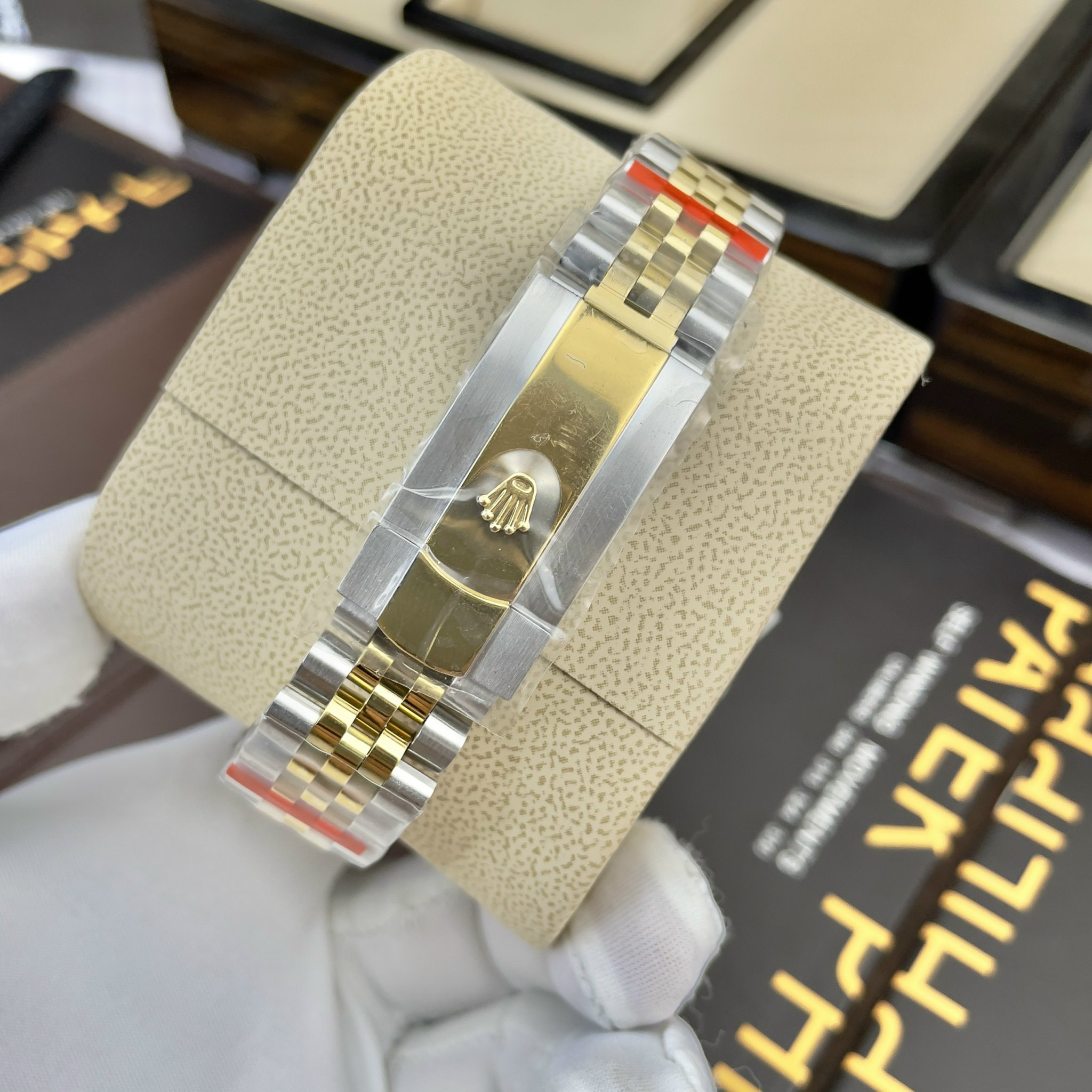 Đồng Hồ Rolex Fake Máy Nhật Demi Gold DateJust 31-36-41mm (1) Đồng Hồ Rolex Fake Máy Nhật Demi Gold DateJust 31-36-41mm (9)