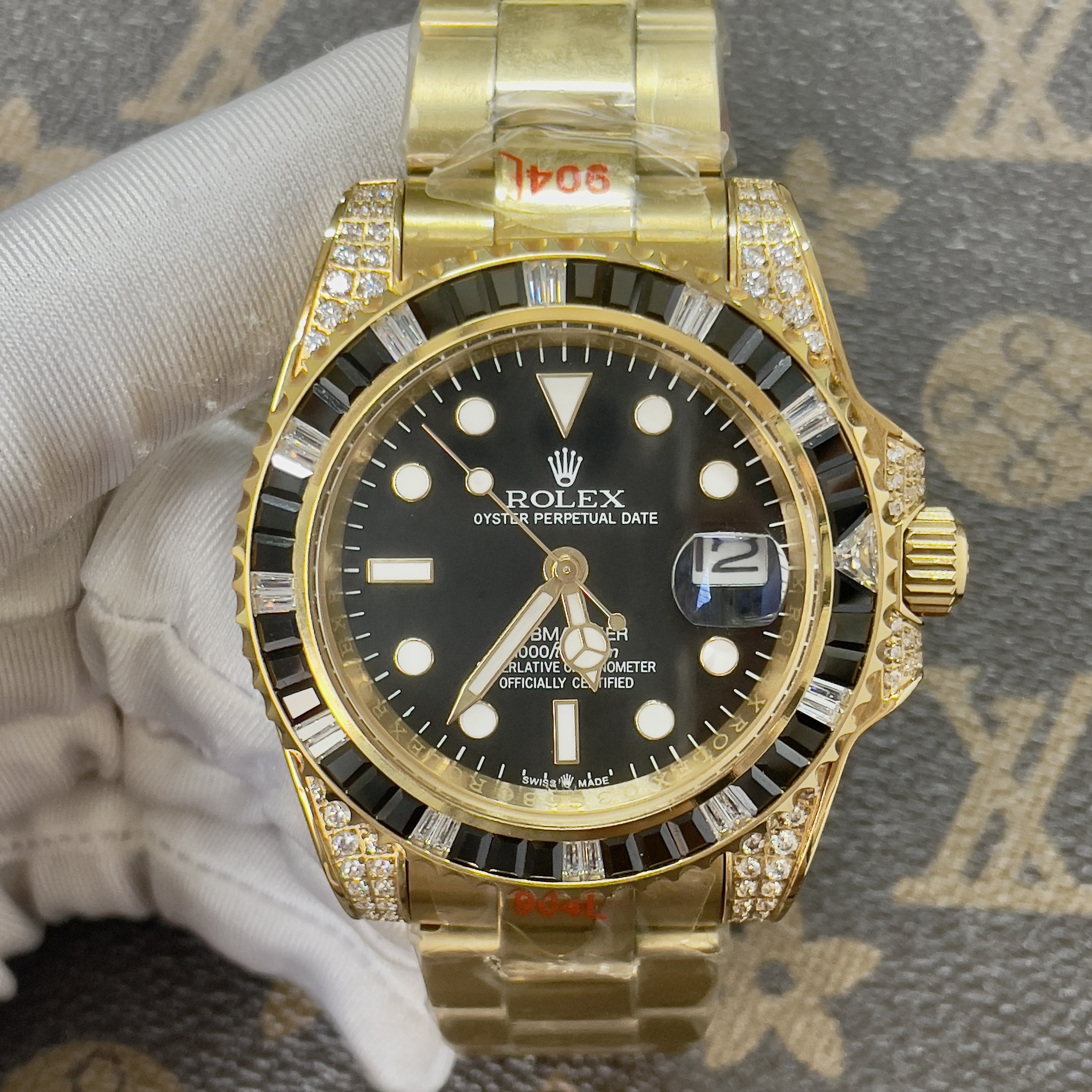 Đồng Hồ Rolex Fake Máy Nhật Submariner Đính Đá Đen 40mm (5) Đồng Hồ Rolex Fake Máy Nhật Submariner Đính Đá Đen 40mm (1)