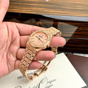 Đồng Hồ Audemars Piguet Royal Oak Nữ Dây Kim Loại Frosted Máy Pin 34mm (6)