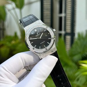 Đồng Hồ Hublot Nam Rep 1:1 Đính Đá Màu Đen Xưởng HB 42mm