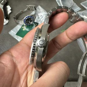 Đồng Hồ Omega Rep 11 Planet Ocean 600m Nhà Máy VS Factory 43 (5)