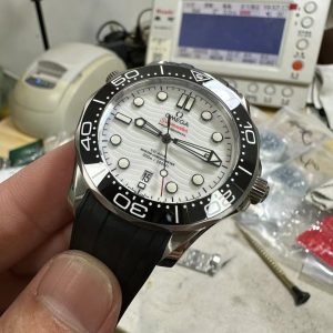 Đồng Hồ Omega Seamaster Replica Cao Cấp Xưởng VS Mặt Trắng (10)