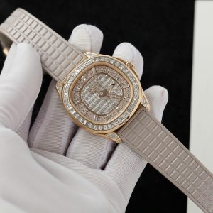 Đồng Hồ Patek Philippe Aquanaut 5062 Vàng Thật 18K Kim Cương Baguette Tự Nhiên (1)