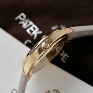 Đồng Hồ Patek Philippe Aquanaut 5062 Vàng Thật 18K Kim Cương Baguette Tự Nhiên (10)