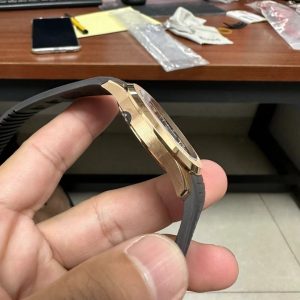 Đồng Hồ Patek Philippe Aquanaut 5167R Mặt Số Chocolate Xưởng 3K (1)