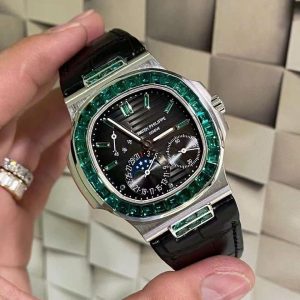Đồng Hồ Patek Philippe Chế Tác Đá Quý Tổng Hợp Nautilus 5724 40mm (1)