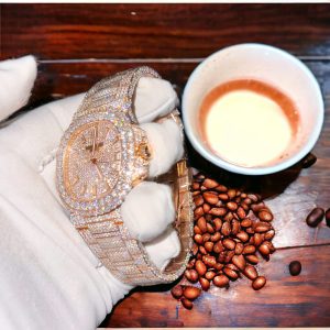 Đồng Hồ Patek Philippe Chế Tác Phủ Vàng Đính Moissanite Nautilus 5719 40mm (8)