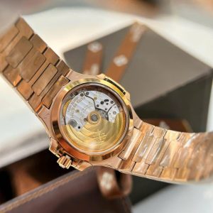 Đồng Hồ Patek Philippe Nữ Đính Đá Nautilus 7118R Mặt Trắng Xưởng GR (4)