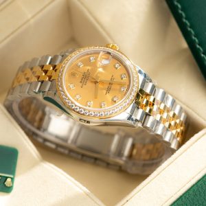 Đồng Hồ Rolex Chế Tác Mặt Vàng Champagne Nữ Đính Đá 31mm (1)
