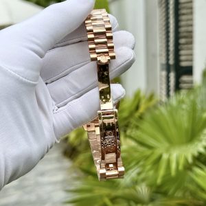 Đồng Hồ Rolex Chế Tác Phủ Vàng Hồng 18K Mặt Xà Cừ Moissanite Day-Date 36mm (7)