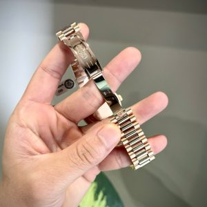 Đồng Hồ Rolex Chế Tác Phủ Vàng Hồng Mặt Socola Xưởng GM 180 Grams Day-Date (1)