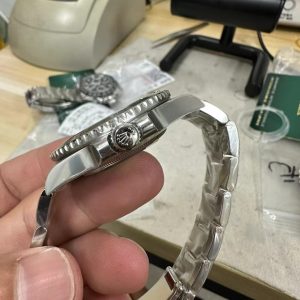 Đồng Hồ Rolex Chế Tác Submariner 124060 No Date Xưởng VS 40mm (2)