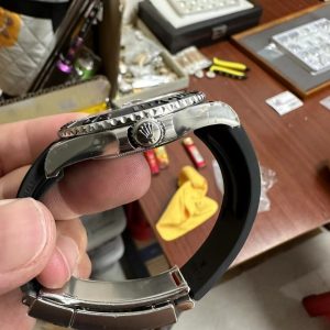 Đồng Hồ Rolex Chế Tác Yacht Master 226569 Màu Đen Xưởng VS 40mm (2)