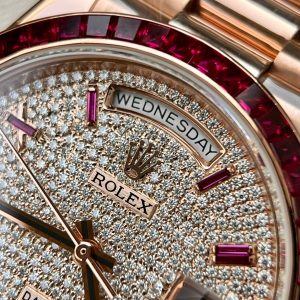 Đồng Hồ Rolex Day-Date Chế Tác Phủ Vàng Ruby Đỏ Đá Moissanite Xưởng GM 40mm (2)