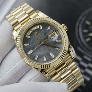 Đồng Hồ Rolex Fake Cao Cấp Mặt Xà Cừ Tím Máy Thụy Sỹ Day-Date 40mm (2)