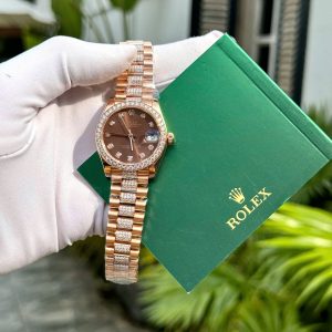 Đồng Hồ Rolex Nữ Đính Full Đá Moissanite Phủ Vàng Hồng 18K 31mm (1)