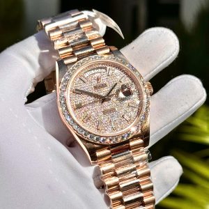 Đồng Hồ Rolex Phủ Vàng Hồng Đính Đá Moissanite Hong Kong Day-Date GM 40mm (3)