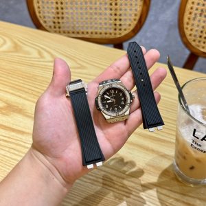 Đồng Hồ Hublot Dây Cao Su Big Bang One Click Đính Đá Replica Cao Cấp 39mm (8)