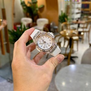 Đồng Hồ Hublot Dây Cao Su Màu Trắng Đính Full Đá Big Bang One Click 39mm (2)