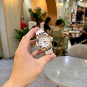 Đồng Hồ Hublot Màu Trắng Đính Đá Big Bang One Click Replica 11 39mm (8)
