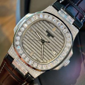 Đồng Hồ Patek Philippe Chế Tác Đính Full Đá Nautilus 5711 Dây Da 40mm (9)