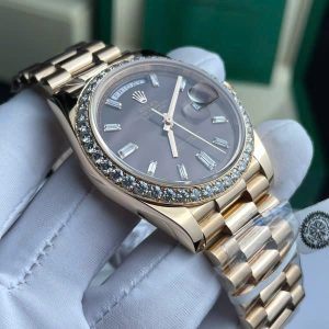 Đồng Hồ Rolex Day-Date Phủ Vàng Hồng Đính Đá Moissanite GM Factory 40mm (8)