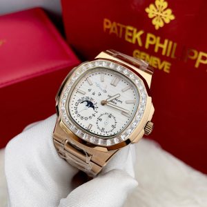 Đồng Hồ Patek Philippe Máy Cơ Nhật Nautilus 5724 Mặt Trắng Fake 40mm (1)