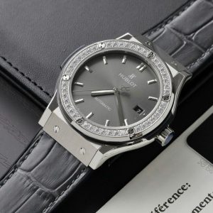 Đồng Hồ Hublot Classic Fusion Đính Đá Mặt Xám Fake Cao Cấp Xưởng HB 38mm (9)
