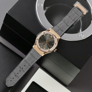 Đồng Hồ Hublot Classic Fusion King Gold Đính Đá Fake Cao Cấp Xưởng HB 38mm (8)