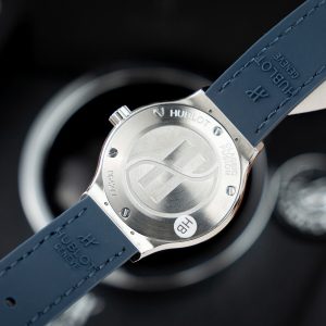 Đồng Hồ Hublot Classic Fusion Titanium Màu Xanh Dương Nữ Rep 11 Thuỵ Sỹ 33mm (5)