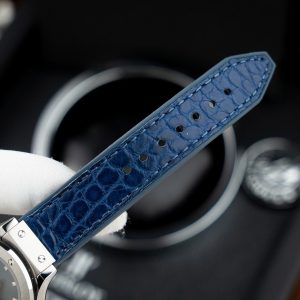 Đồng Hồ Hublot Classic Fusion Titanium Màu Xanh Dương Nữ Rep 11 Thuỵ Sỹ 33mm (5)