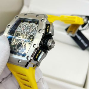 Đồng Hồ Richard Mille RM11-03 Fake Cao Cấp Dây Cao Su Màu Vàng 45mm (1)