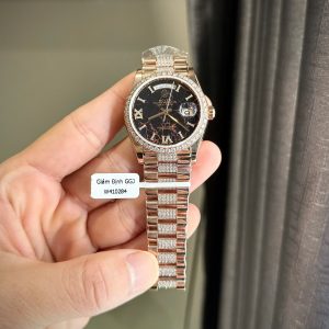 Dong Ho Rolex Day Date 228235 Dinh Da Moissanite Hong Kong Mat So Eisenkiesel 40mm 1