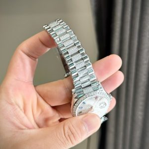Đồng Hồ Rolex Day-Date Đính Full Đá Moissanite Hong Kong Cọc Số Rainbow 40mm