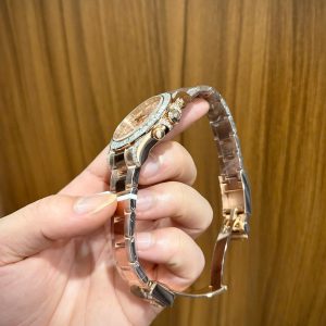 Đồng Hồ Rolex Daytona 126595TBR Chế Tác Bọc Vàng Hồng Đính Moissanite 40mm (1)