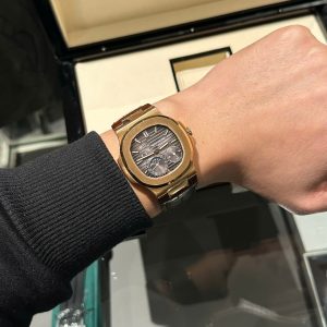 Đồng Hồ Patek Philippe Natilus 5712R Replica Cao Cấp Nhất Xưởng PPF V3 40mm (9)