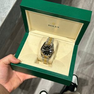 Đồng Hồ Rolex DateJust 126331 Mặt Số Đen Đính Đá Replica Cao Cấp 41mm (1)