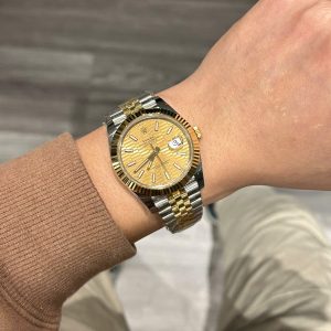 Đồng Hồ Rolex DateJust 126331 Mặt Số Vàng Gấp Nếp Replica Cao Cấp Nhất 41mm (2)
